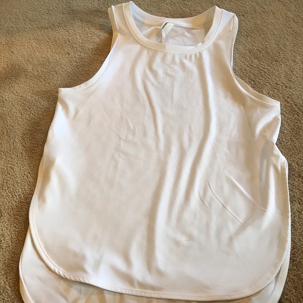 🛍🛍🛍white tank top🛍🛍🛍